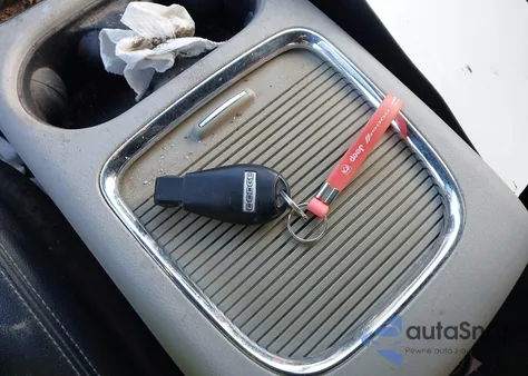 2017 Dodge Grand Caravan Sxt from USA, damaged, VIN 2C4RDGCG5HR692447